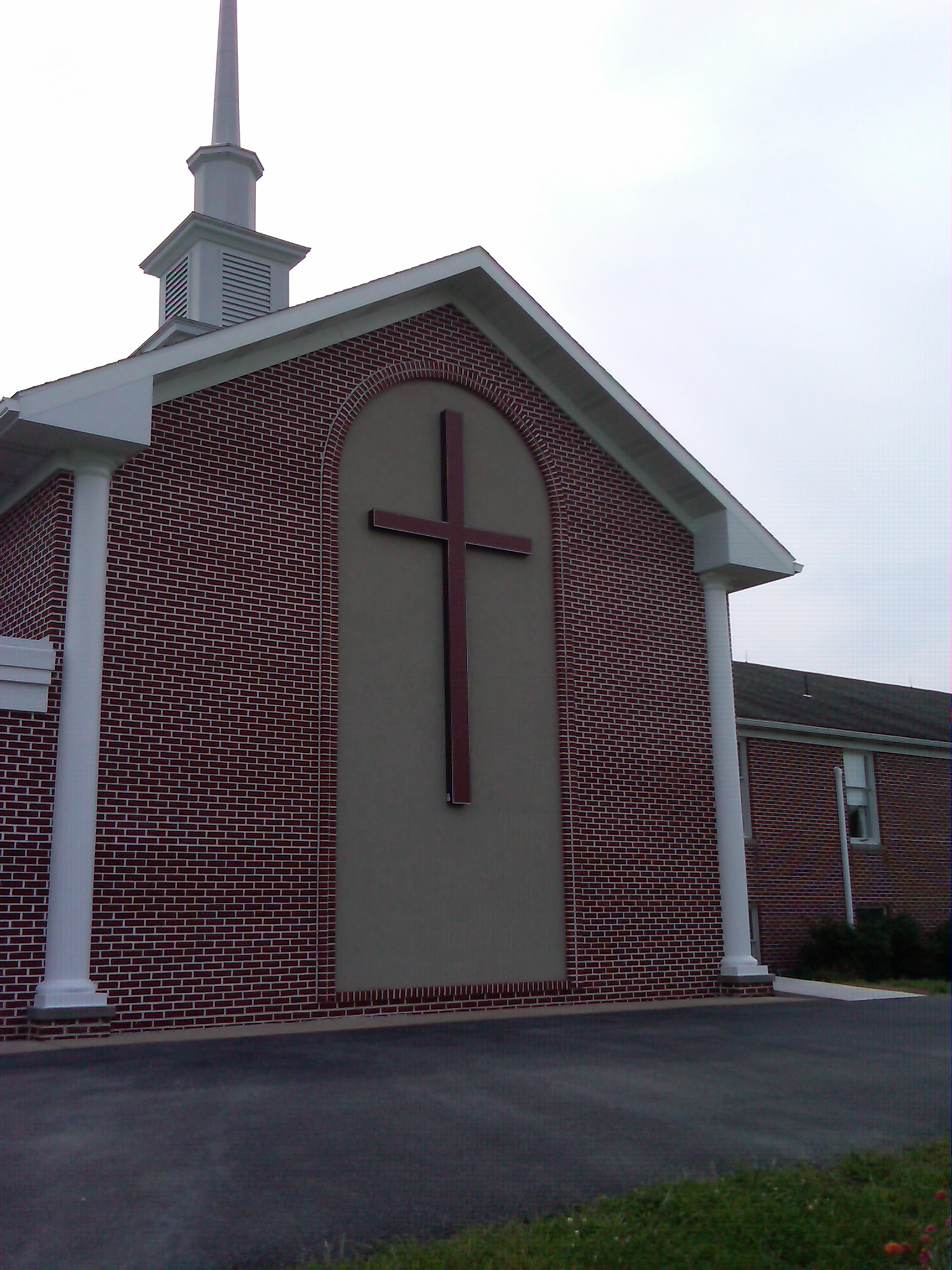 Newburg Church of God Cross